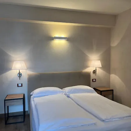Residence Dalco Suites & Apartments Limone sul Garda Zimmer foto